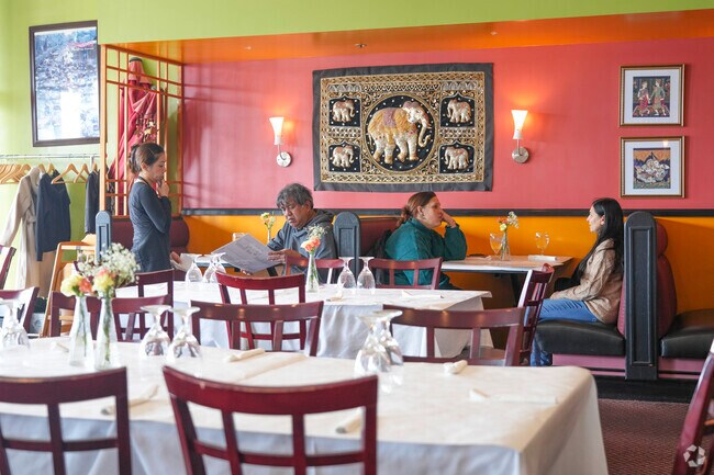 Montri Thai is a popular spot near Chicago West for authentic cuisine.