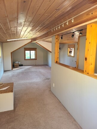 16427 Front Ave, Oregon City, OR 97045