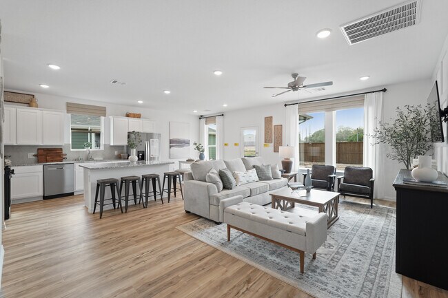 620 Godley Ranch St unit 36473292, Godley, TX 76044 - photo 6