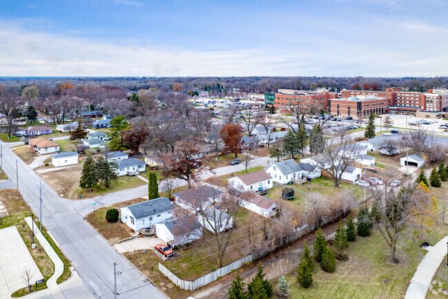 Families in Maples enjoy tree-lined streets and a strong sense of community.