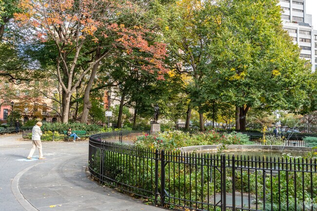 Bring your dog to Stuyvesant Square between 15th and 17th Street in Gramercy Park.