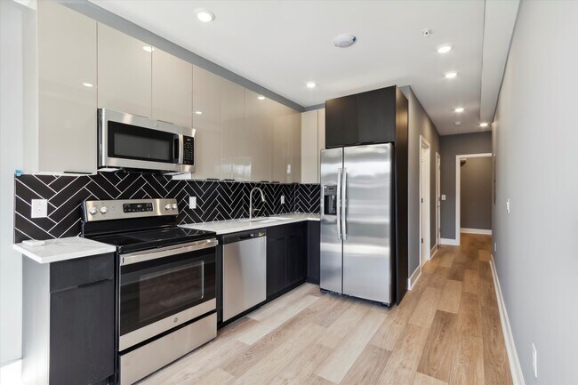 1615 Poplar St unit 2, Philadelphia, PA 19130 - photo 3