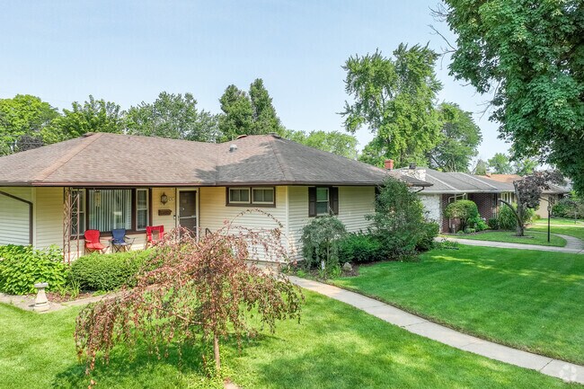 Five Points homes offer beautiful landscape and greenery around the homes.