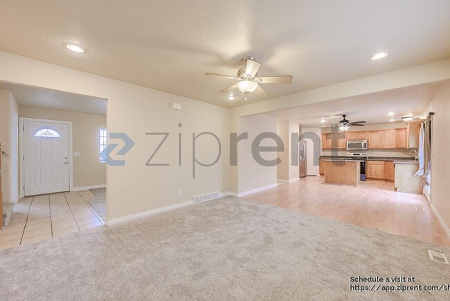 10326 Avondale Dr, Pleasant Grove, UT 84062 - photo 7