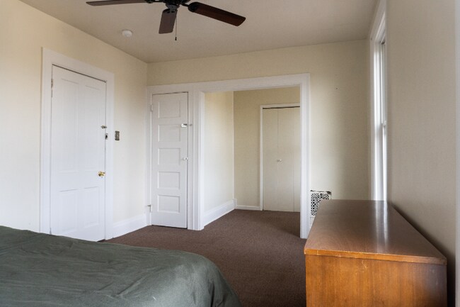 299 N Balph Ave unit 2, Pittsburgh, PA 15202 - photo 6