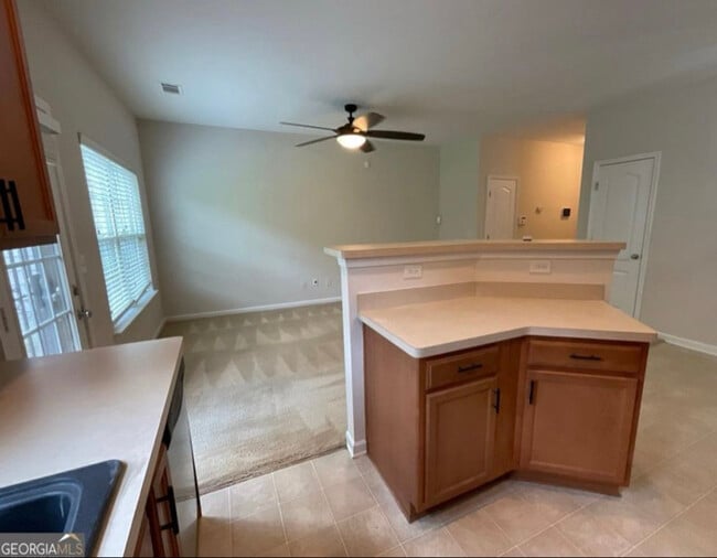 6941 Rogers Point, Lithonia, GA 30058 - photo 6