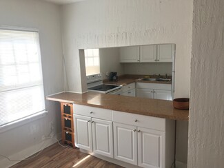 1661 8th St Unit 1, Sarasota, FL 34236