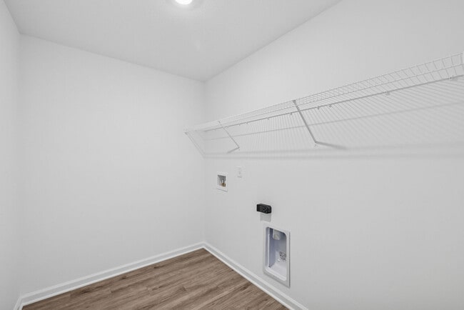 3692 Dutton Dr, Bargersville, IN 46106 - photo 5