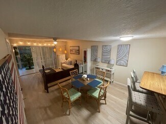 1901 Indian River Blvd Unit C209, Vero Beach, FL 32960