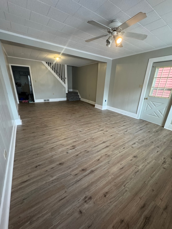 3 W Evergreen St, Nazareth, PA 18064