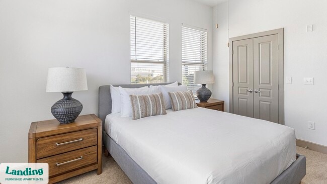 5005 Galleria Dr unit 1211, Farmers Branch, TX 75244 - photo 4