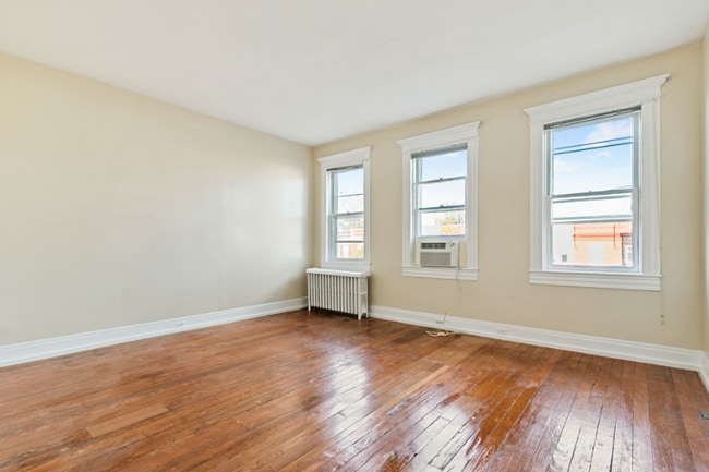 2916 Guilford Ave unit 3, Baltimore, MD 21218 - photo 3