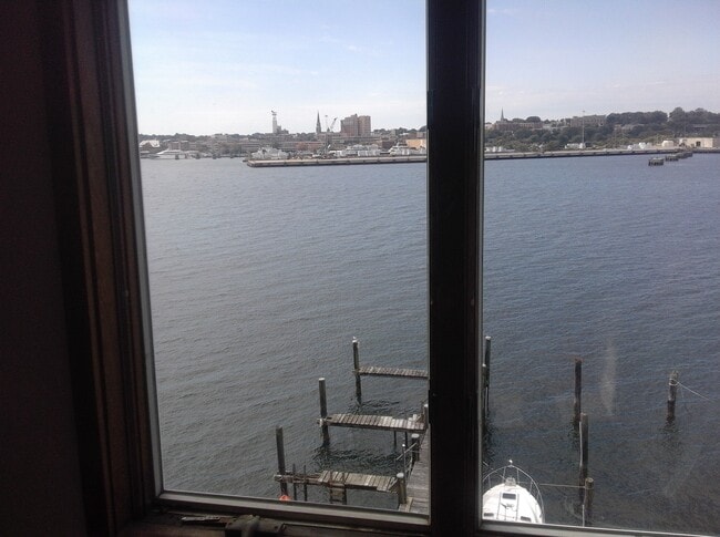 119 Thames St unit 3, Groton, CT 06340 - photo 4