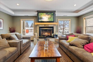 2618 Cutters Grove Ave, Anoka, MN 55303