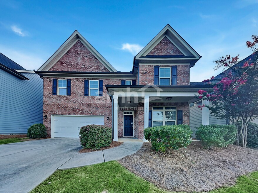 1682 Weatherbrook Cir, Lawrenceville, GA 30043 - photo 1