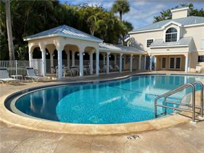 2810 Citrus Lake Dr, Naples, FL 34109