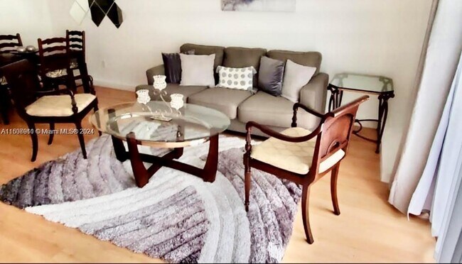 Vecino Del Mar unit 1109, North Miami, FL 33181 - photo 5