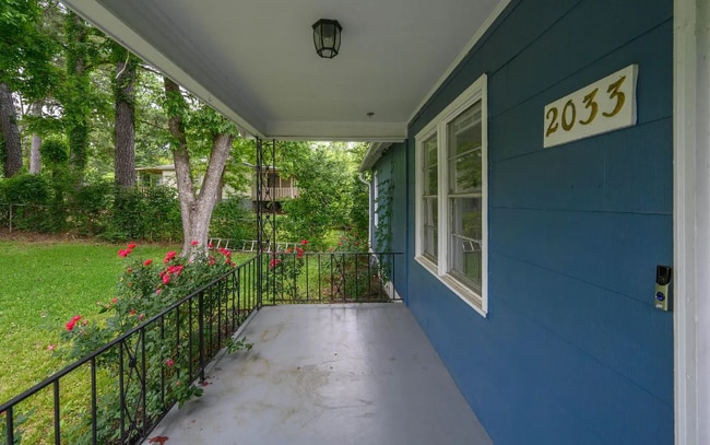 2033 E Lake Blvd, Birmingham, AL 35217 - photo 4