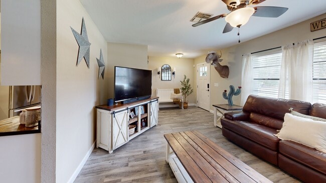 3305 W Fisher Rd, Avon Park, FL 33825 - photo 3