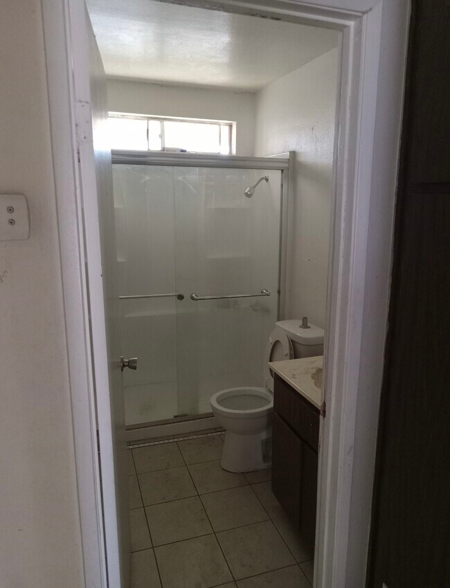 41900 Acacia Ave E, Hemet, CA 92544 - photo 4