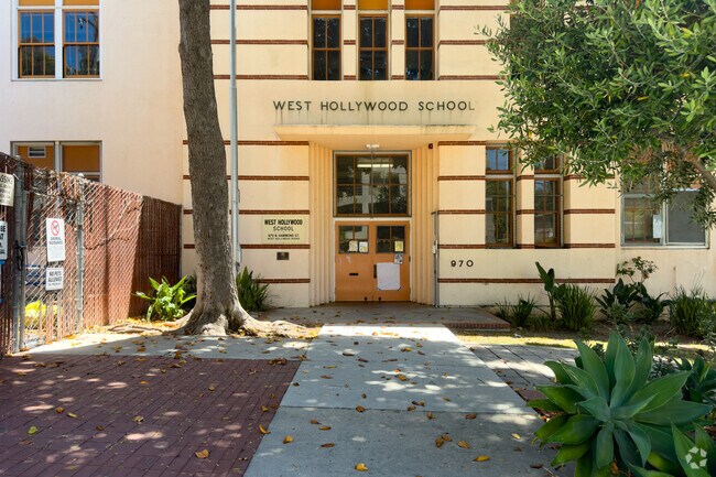 West Hollywood Elementary School