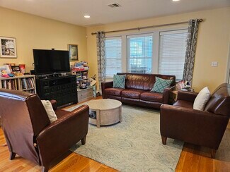 88 Milton St Unit 1, Arlington, MA 02474