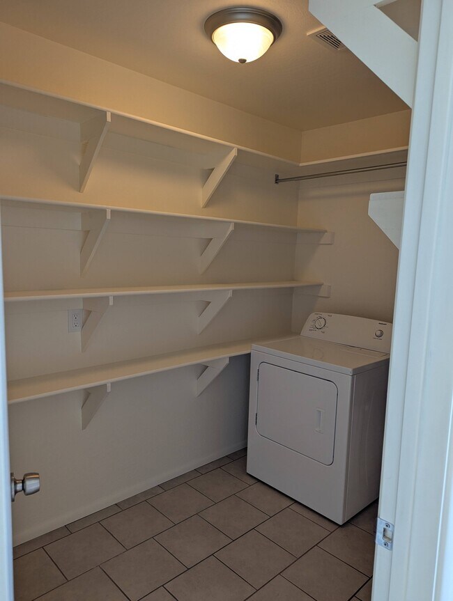 354 W Hollamon St unit c, Camp Verde, AZ 86322 - photo 5