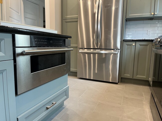 Built-in microwave
