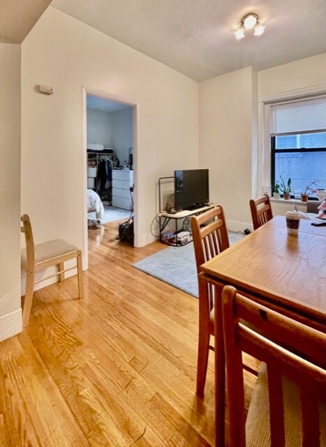 1283 Commonwealth Ave unit 2, Allston, MA 02134 - photo 4