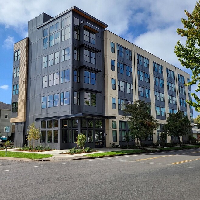 Ferry Street Flats, Eugene, OR 97401 - photo 1