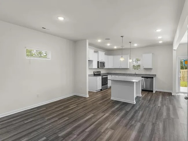 4239 Hartshorn Cir, Aiken, SC 29801 - photo 4