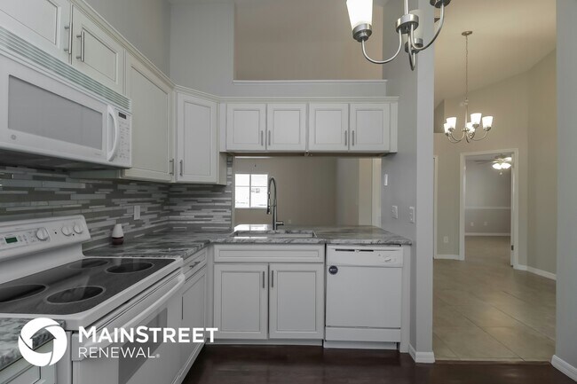 320 Morning Glory Dr, Lake Mary, FL 32746 - photo 5