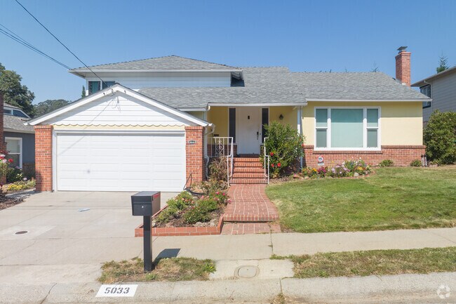 Mid-century homes can be seen on some of the streets of Piedmont Pines in Oakland.