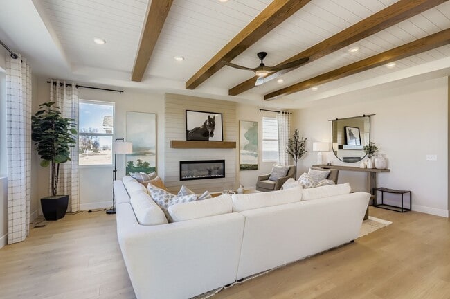 611 Noola St, Windsor, CO 80550 - photo 4