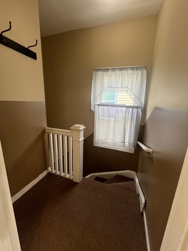 88 Devon Terrace unit 2, Kearny, NJ 07032 - photo 3