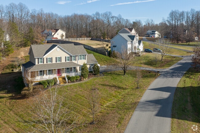 Colonial homes are the style of choice for homebuilders in Sunderland.