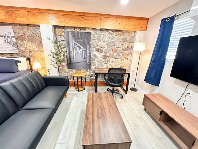 2705 Memphis Ave unit 2705 Memphis Ave Uni, El Paso, TX 79930 - photo 5