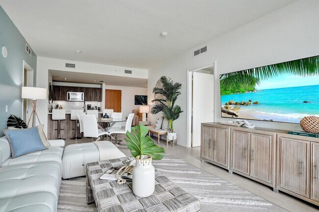 Tiffany House unit 702, Fort Lauderdale, FL 33304 - photo 7