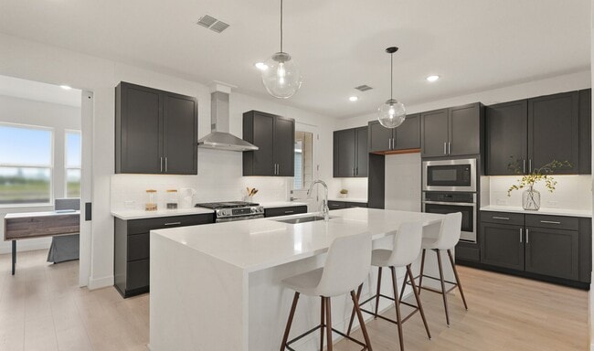 2323 Via Cami Ln, Houston, TX 77051 - photo 5