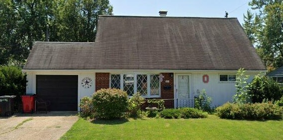 3011 Dennis Ln, Grove City, OH 43123 - photo 1