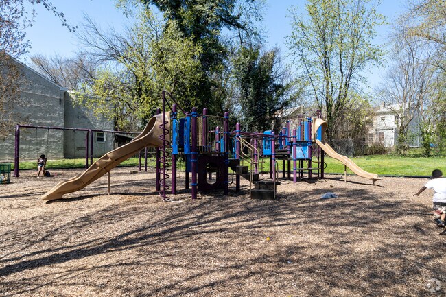 Sweets Fountain Park in Battle Monument provides a playground in a small green space.