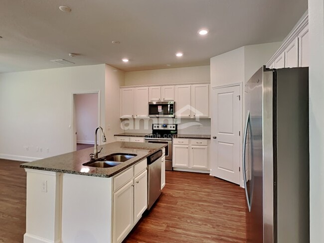 233 Crestrun Loop, Leesburg, FL 34748 - photo 3