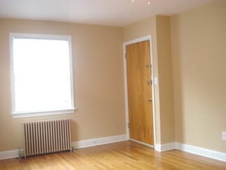 812 Greenwood Cir Unit 4, Takoma Park, MD 20912