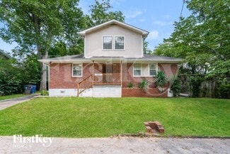 2616 Oak St, East Point, GA 30344