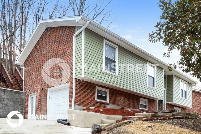 9104 Royal Oak Dr, Louisville, KY 40272 - photo 5