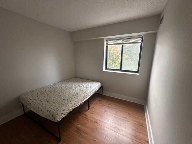 15 North Beacon unit 1, Boston, MA 02134 - photo 4