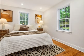 905 Main St, Lynnfield, MA 01940