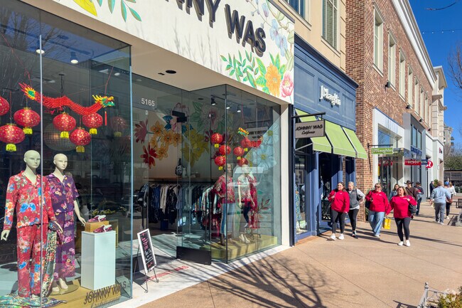 Shopping is fun and easy in Alpharetta's Avalon.