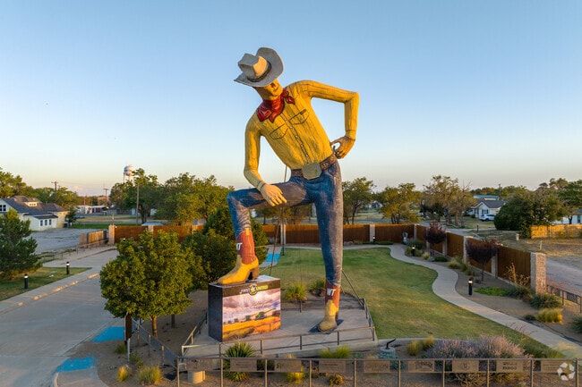 Walnut Hills locals can change the scenery driving up to downtown Canyon.