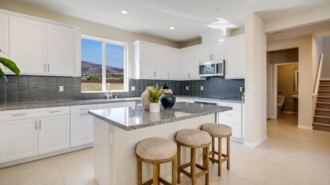 31362 Lolite Dr, Winchester, CA 92596 - photo 3